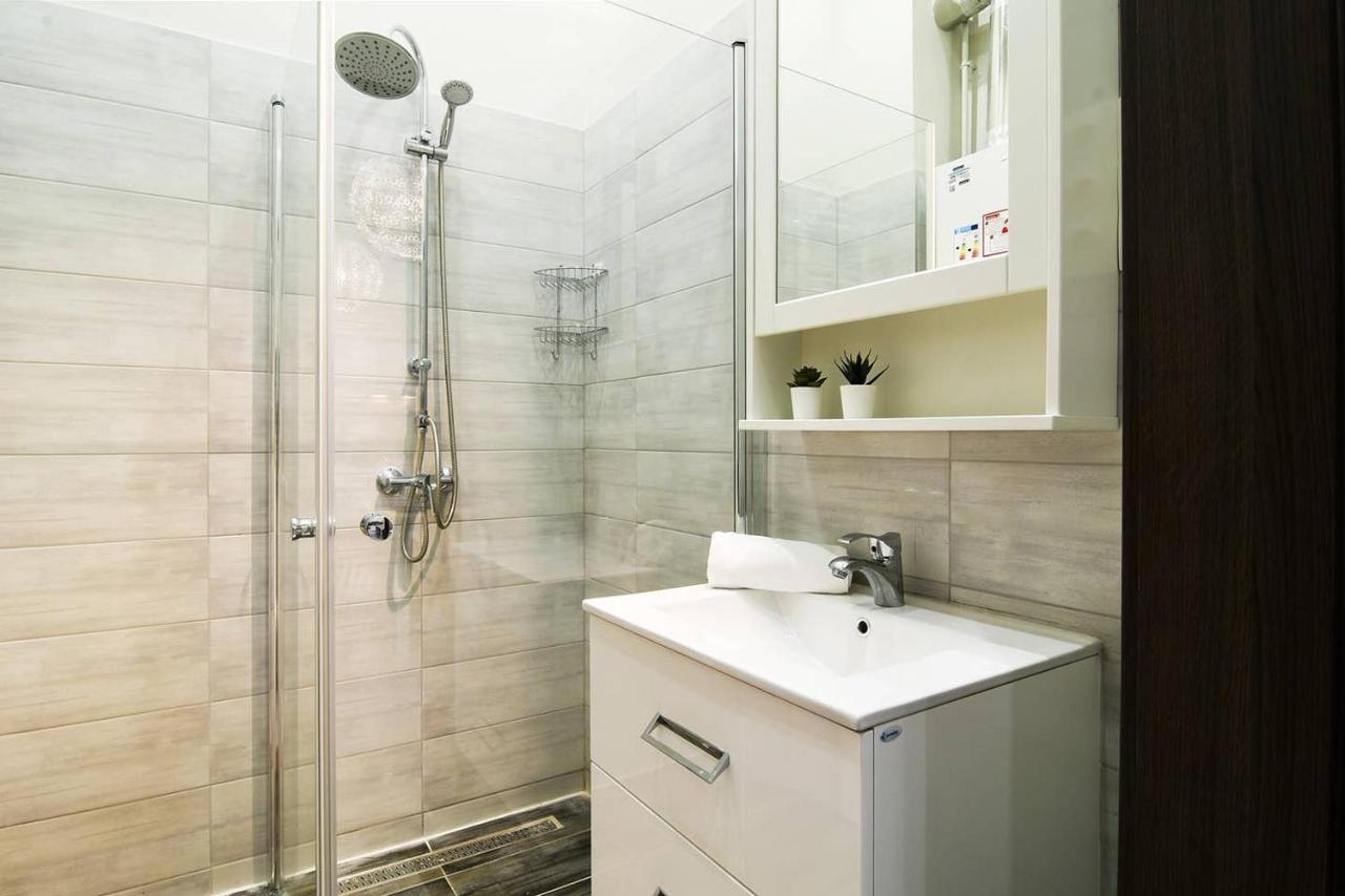 Ultra Central And Stylish Apartment With Ac بودابست المظهر الخارجي الصورة